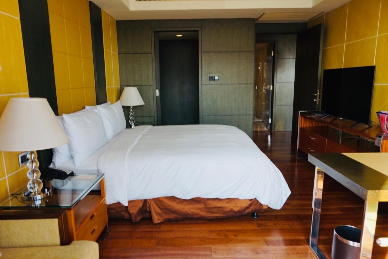 The Sandalwood Marriott Executive Khách sạn 5*