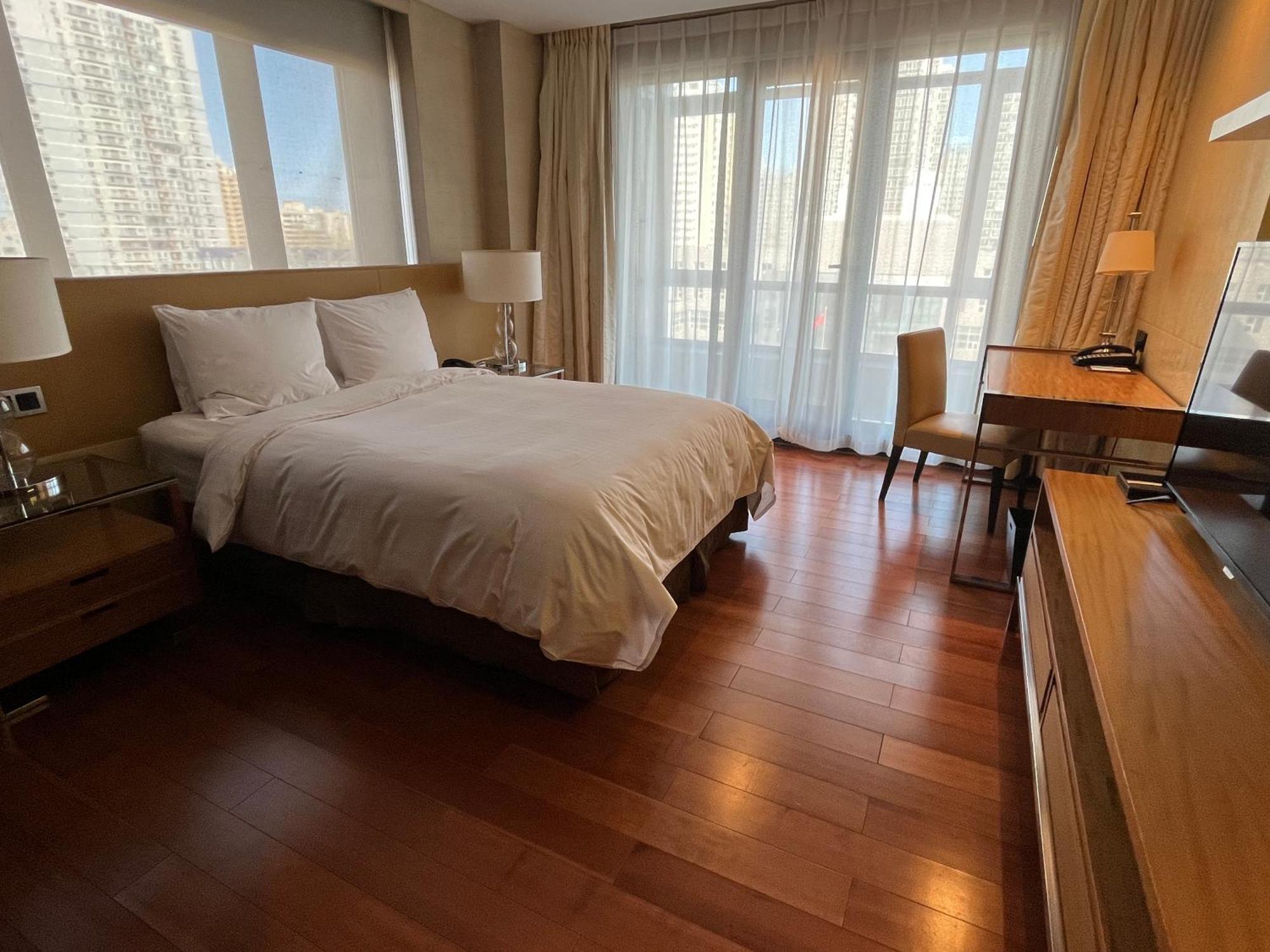 Khách sạn The Sandalwood Marriott Executive