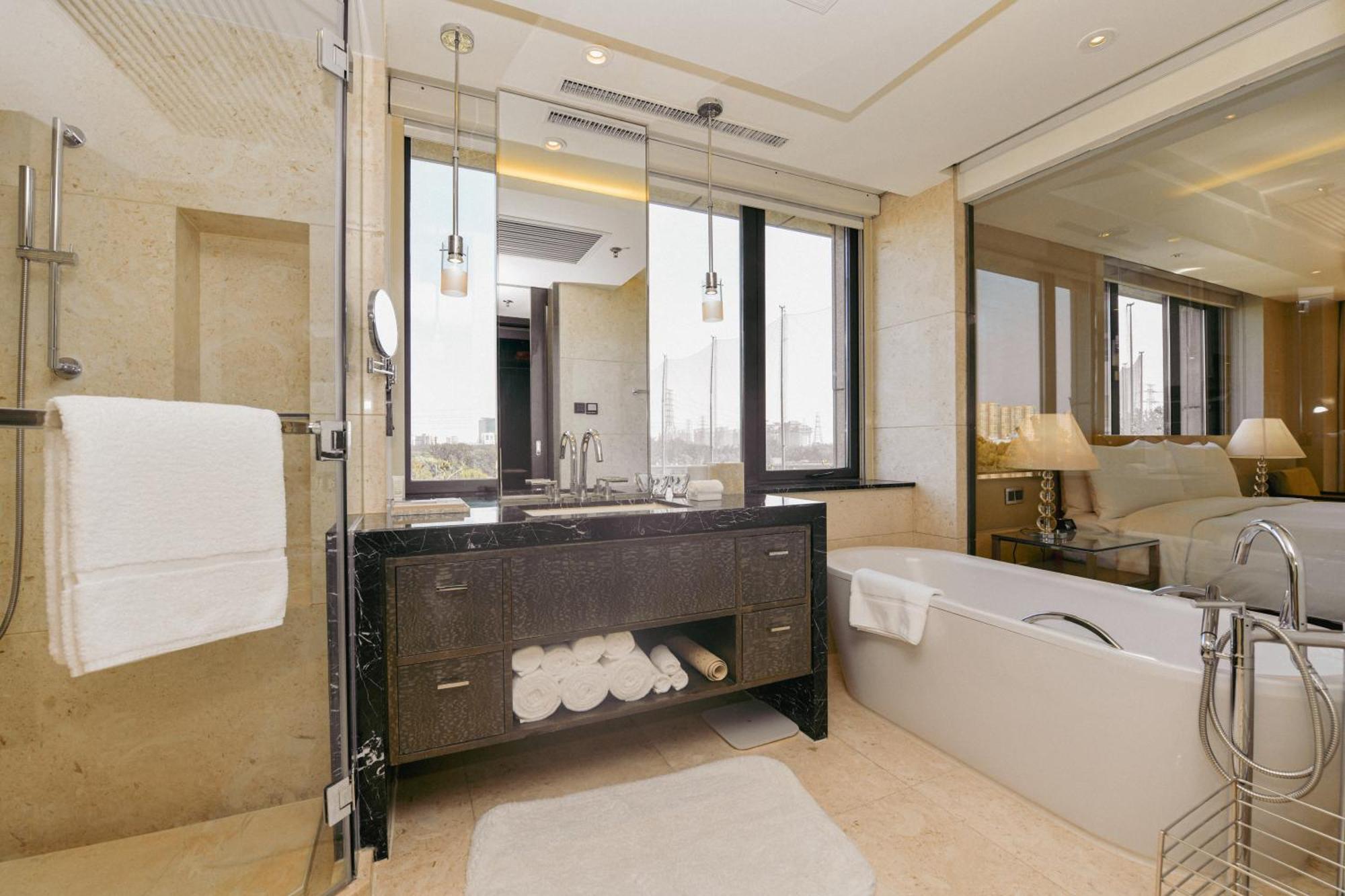 The Sandalwood Marriott Executive 5*
